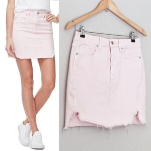Good American The Bombshell Frayed Side Slit Denim Mini Skirt Pink 10/30 Stretch